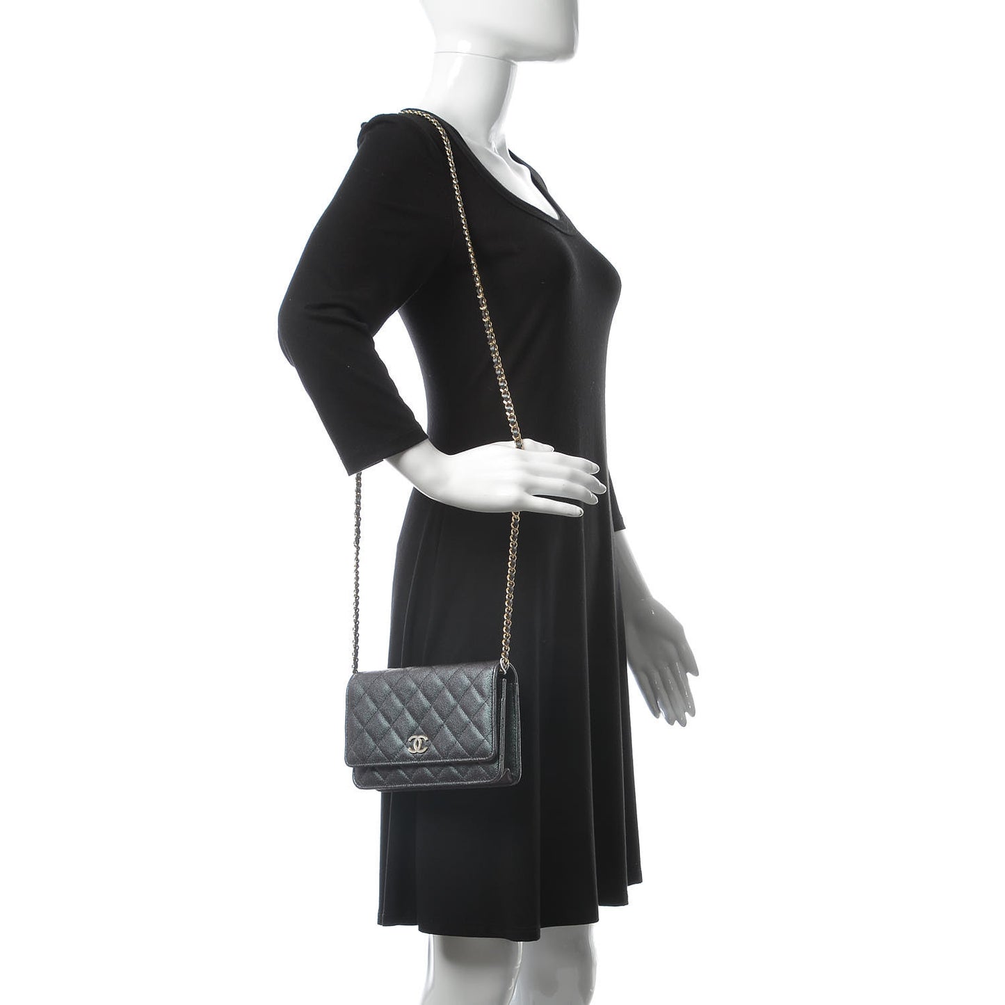 Iridescent Caviar Quilted Wallet On Chain WOC Black