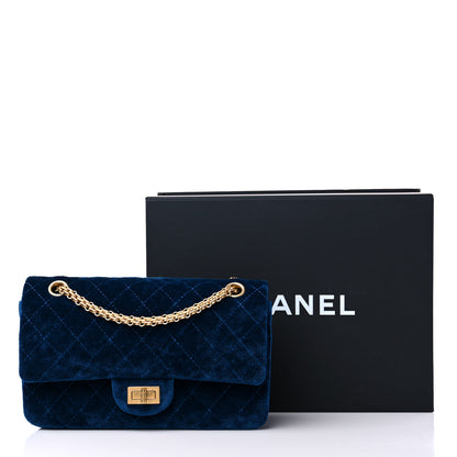 Chanel Velvet Quilted 2.55 Reissue 225 Flap Blue 10 of 10