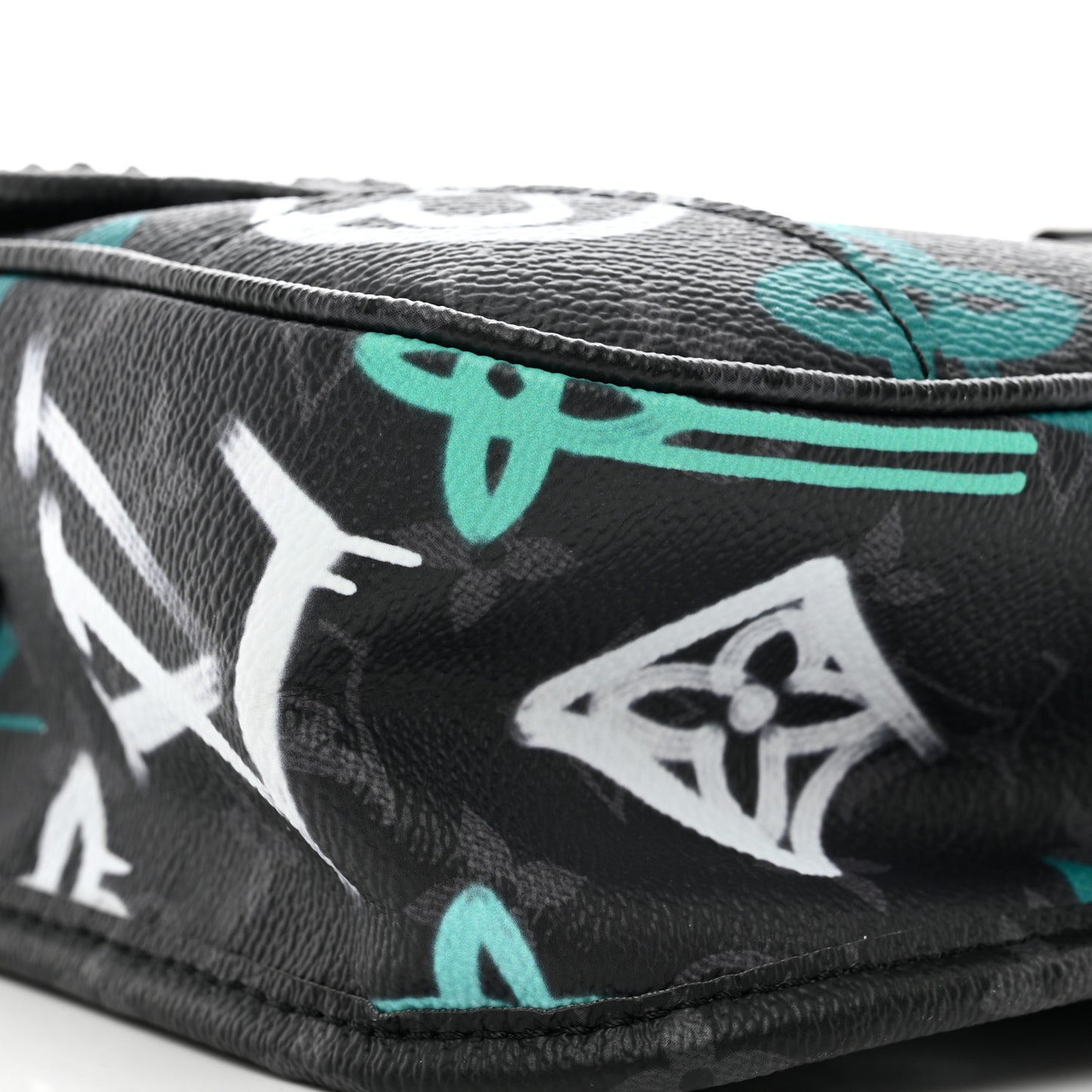 Monogram Eclipse LV Graffiti Archy Messenger MM Green Lights
