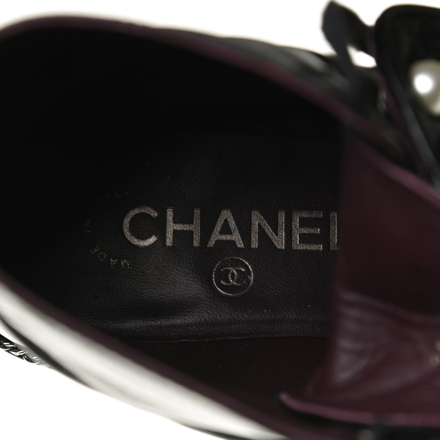Crackled Calfskin Velvet Pearl Combat Short Boots 37.5 Black