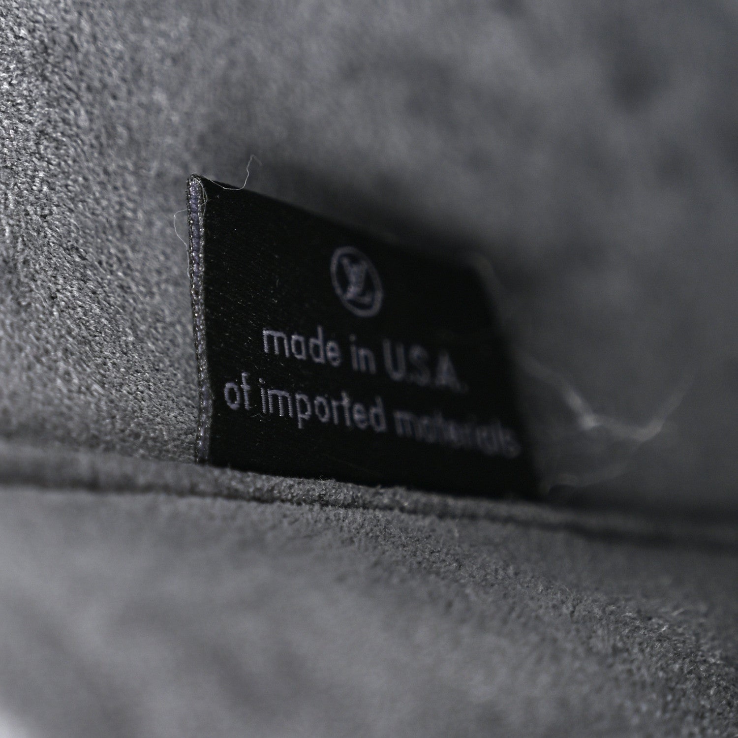 Louis Vuitton Epi Alma PM Black 7 of 11