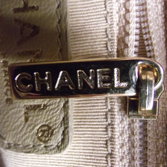 Caviar Quilted Hobo Beige