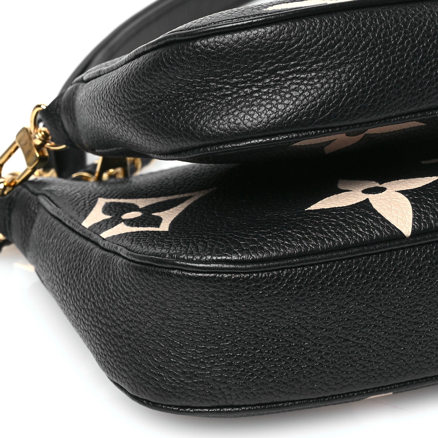 Louis Vuitton Empreinte Monogram Giant Multi Pochette Accessories Black Beige 8 of 9