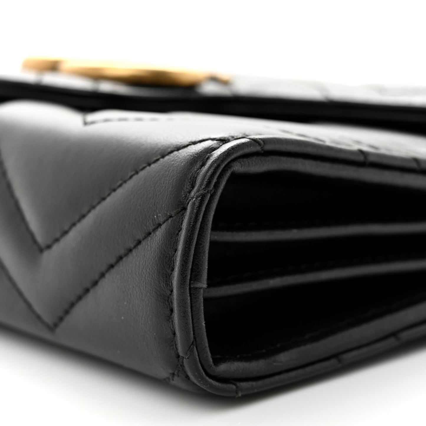 Calfskin Matelasse GG Marmont Chain Wallet Black