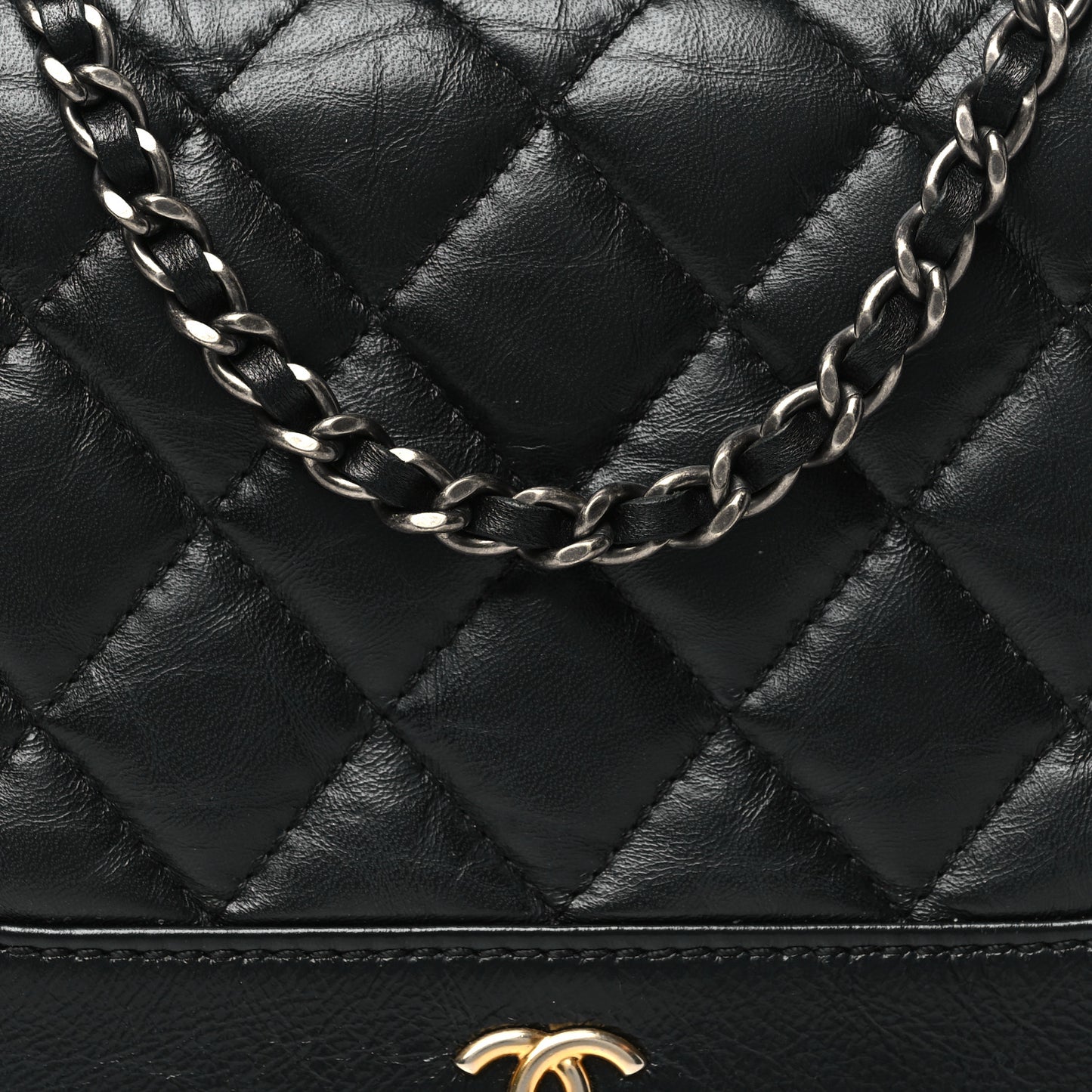 Aged Calfskin Quilted Gabrielle Wallet On Chain WOC Black