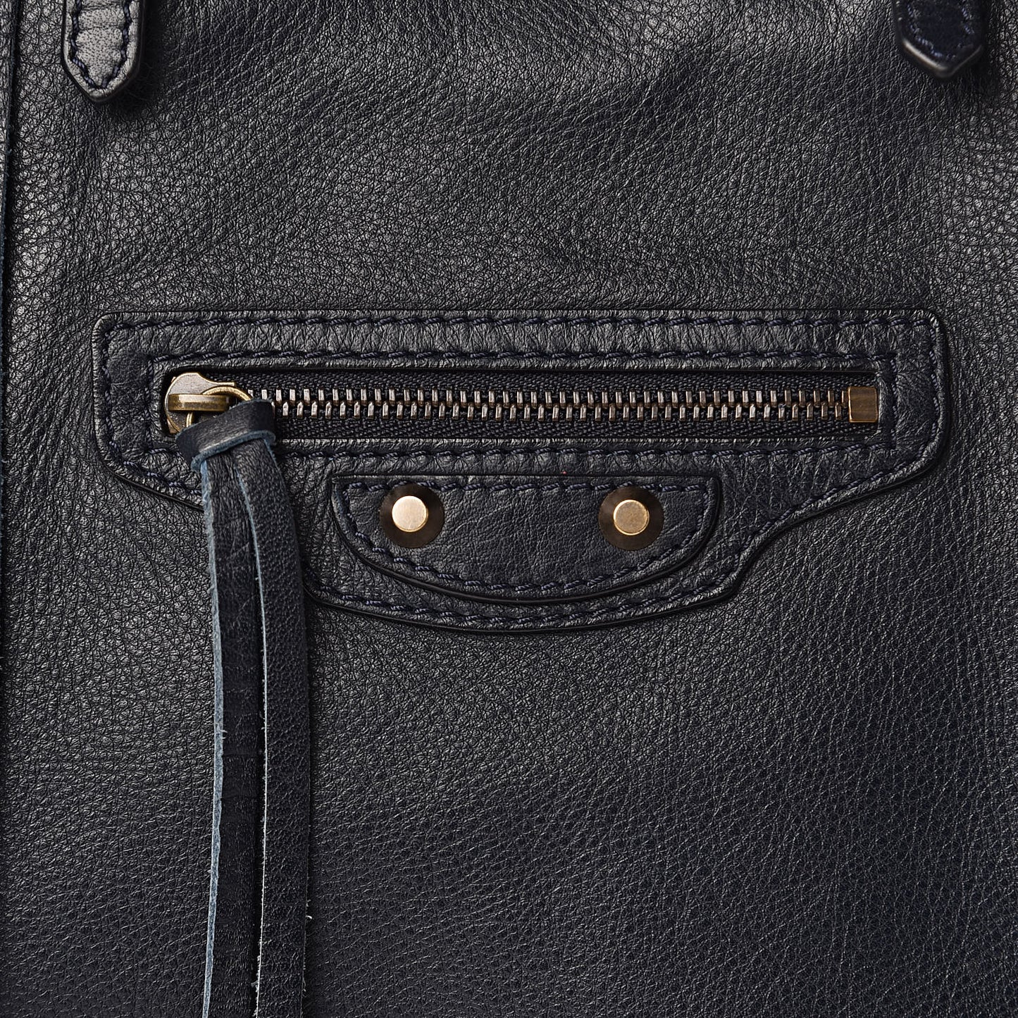 Calfskin Papier Flap Tote Bleu Roi
