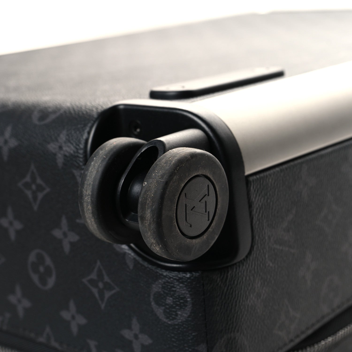 Louis Vuitton Monogram Eclipse Horizon 70 10 of 12