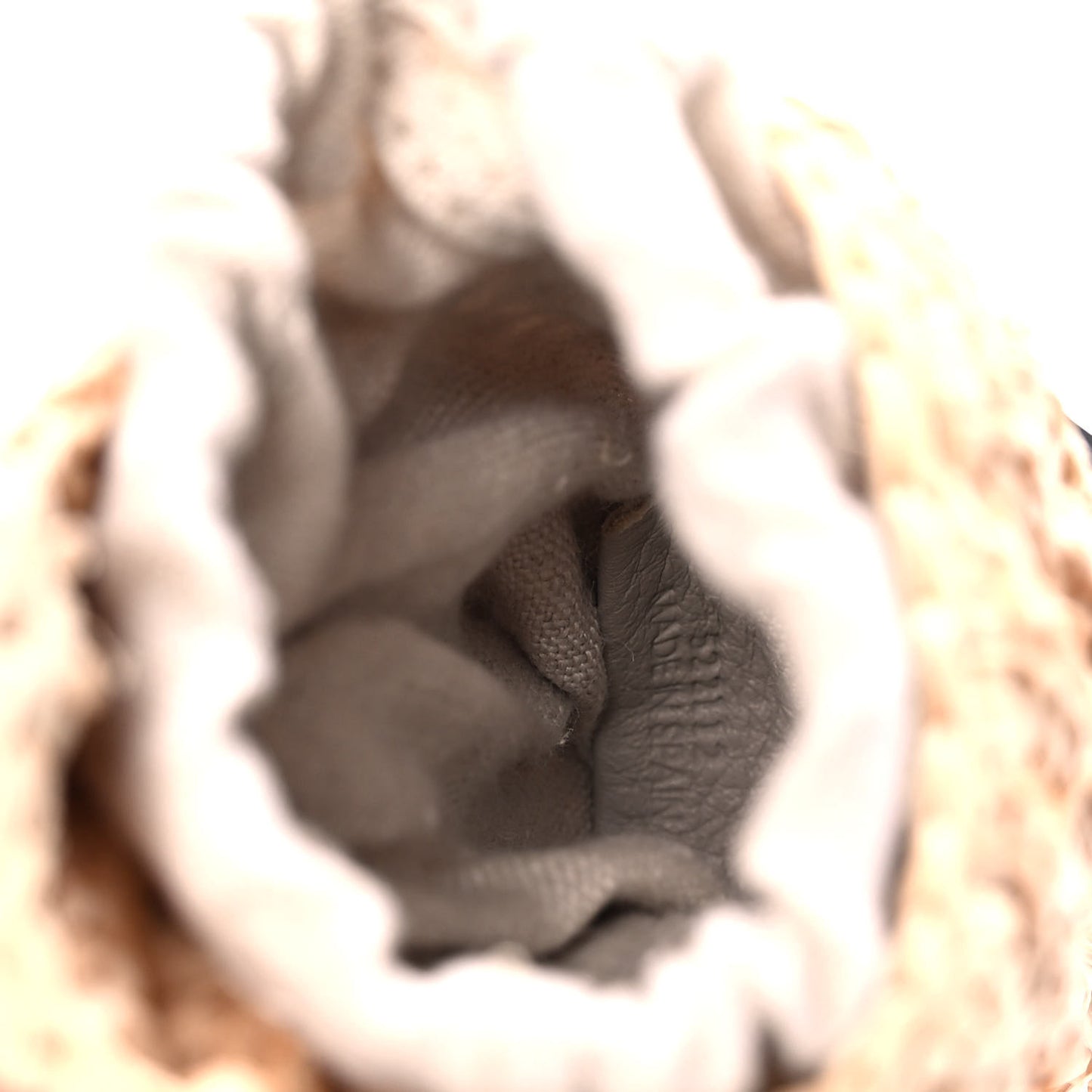Calfskin Raffia Paulas Ibiza Tulip Shell Pouch Bag Natural Tan