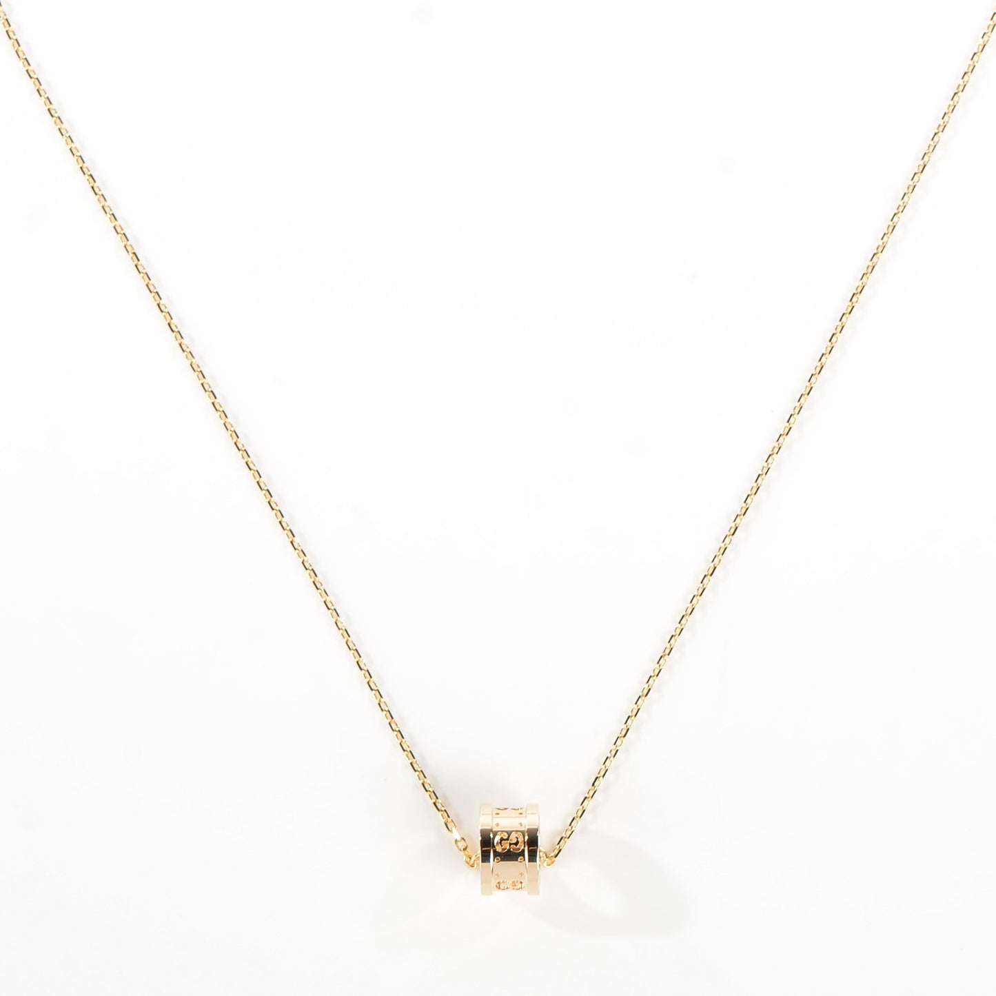 18K Yellow Gold Icon Twirl Pendant Necklace