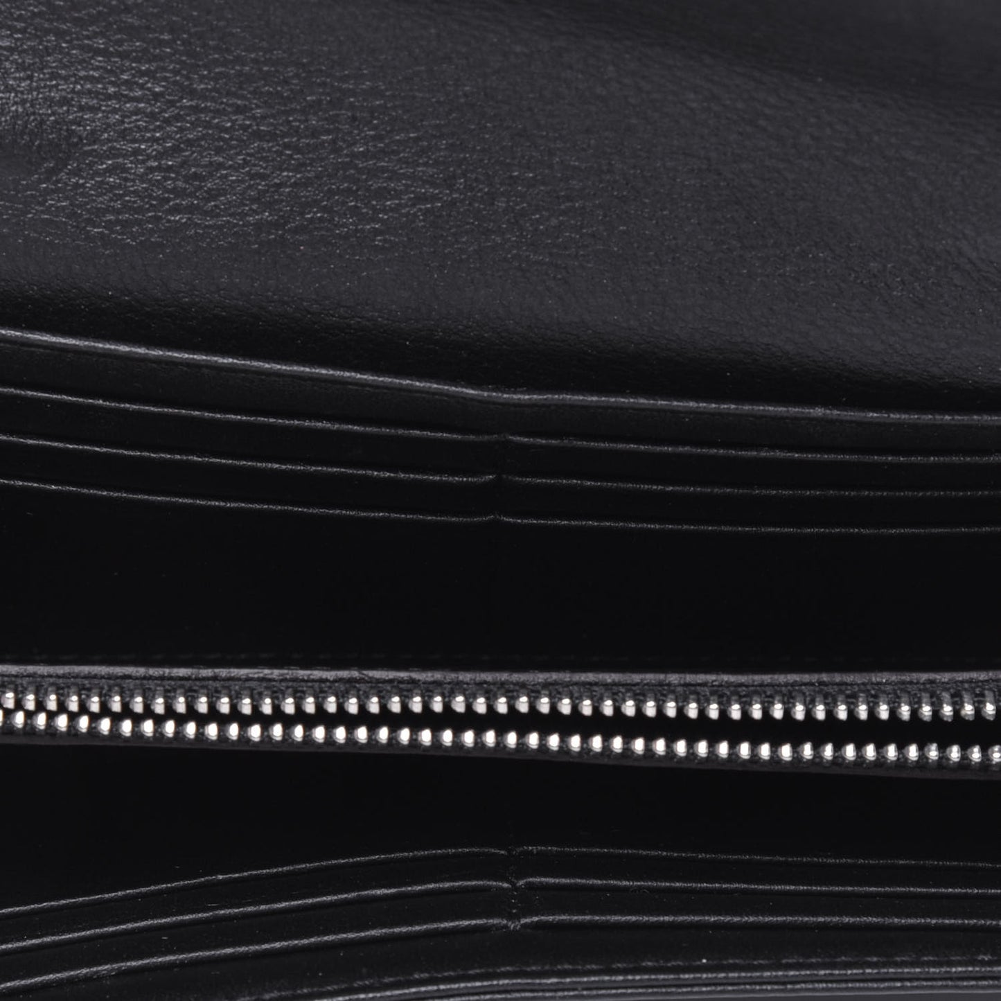 Calfskin Ottomar Large Patricia Wallet On Chain Black