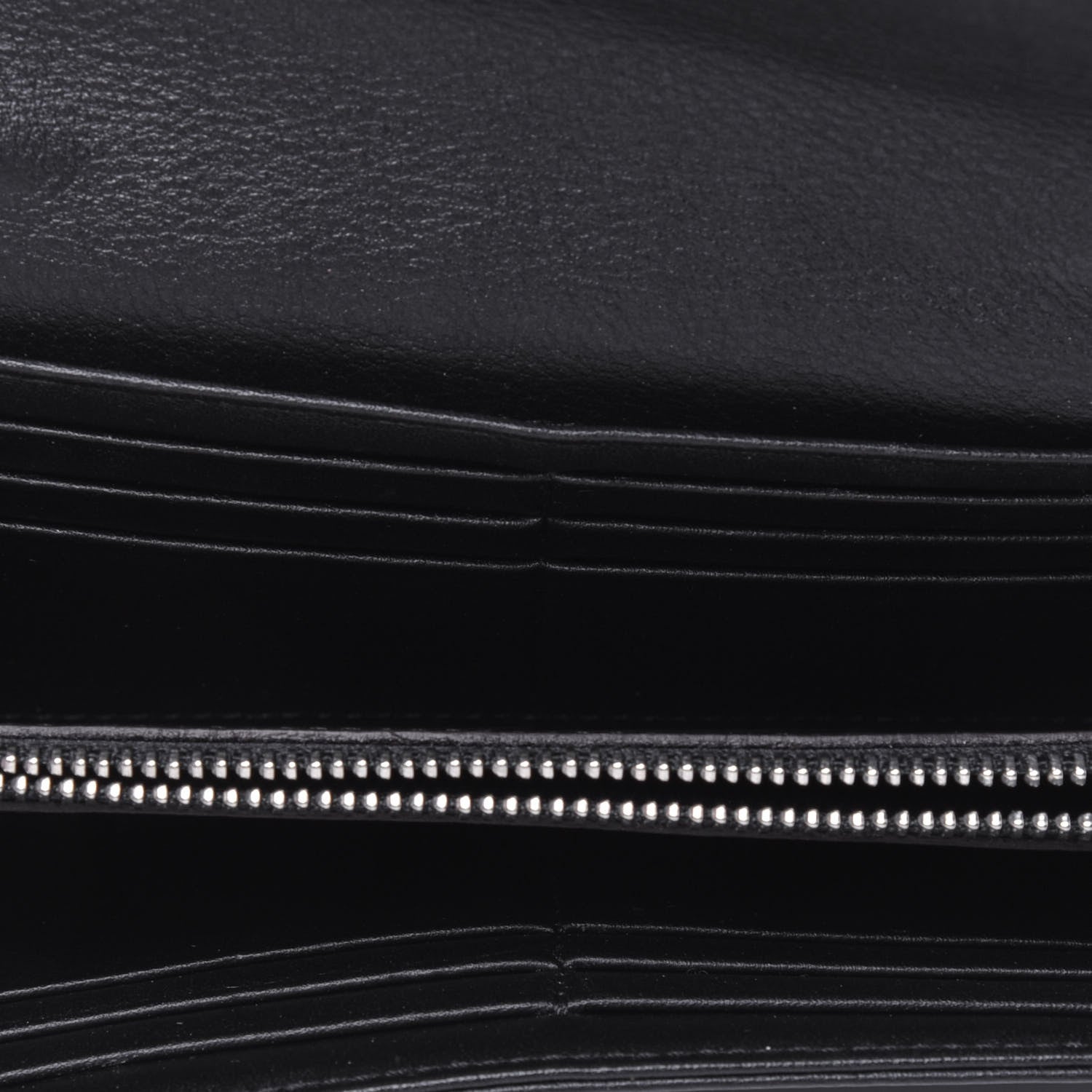 MCM Calfskin Ottomar Large Patricia Wallet On Chain Black 5 of 12