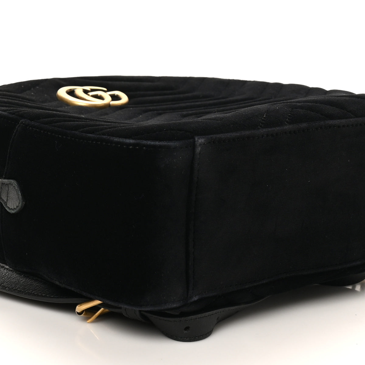 Gucci Velvet Matelasse GG Marmont Dome Backpack Black  display picture 1