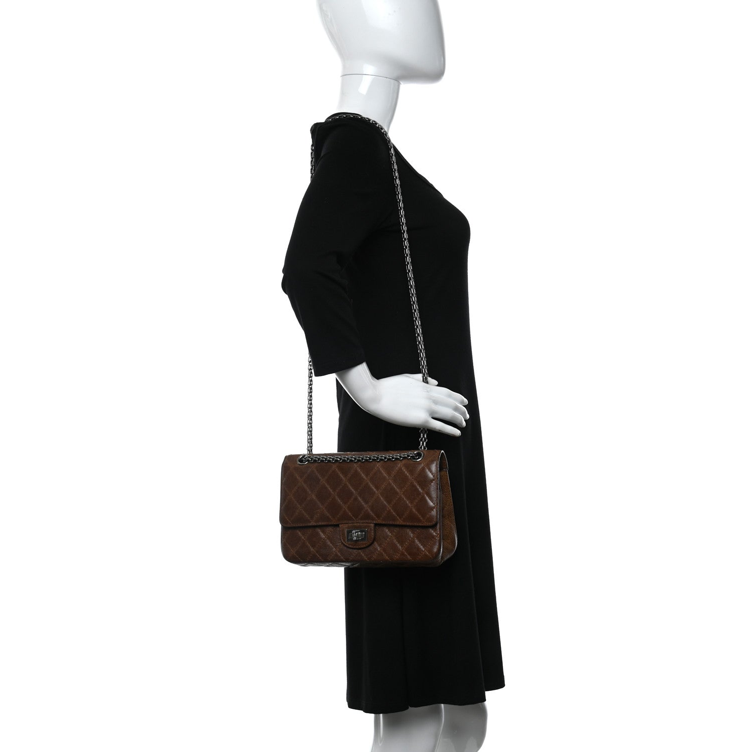Chanel Aged Calfskin Quilted 2.55 Reissue 225 Flap Brown 2 of 15