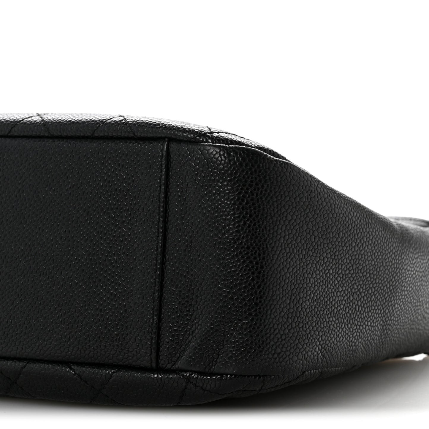 Caviar Quilted Timeless CC Shoulder Bag Black