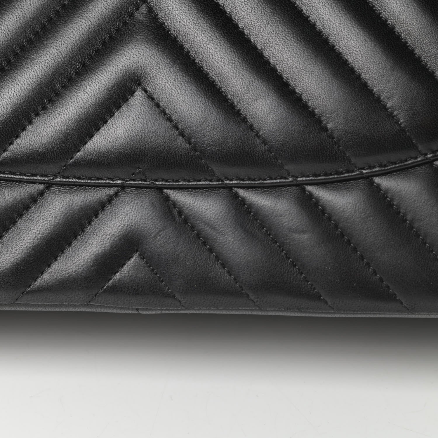 Chanel Lambskin Chevron Quilted Jumbo Double Flap So Black 18 of 19