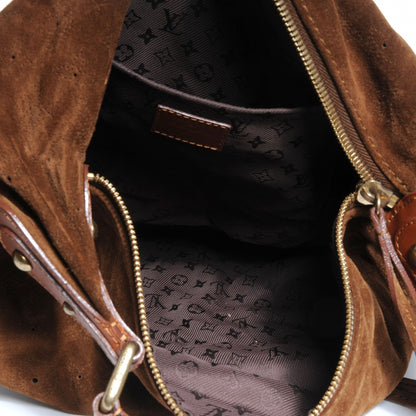 Louis Vuitton Suede Mahina Onatah GM Cacao 8 of 8