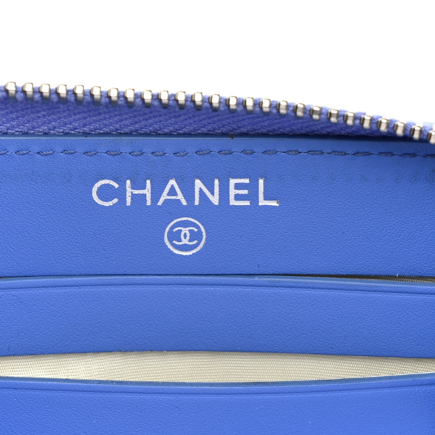 Patent Quilted Small Zip Around Wallet Blue
