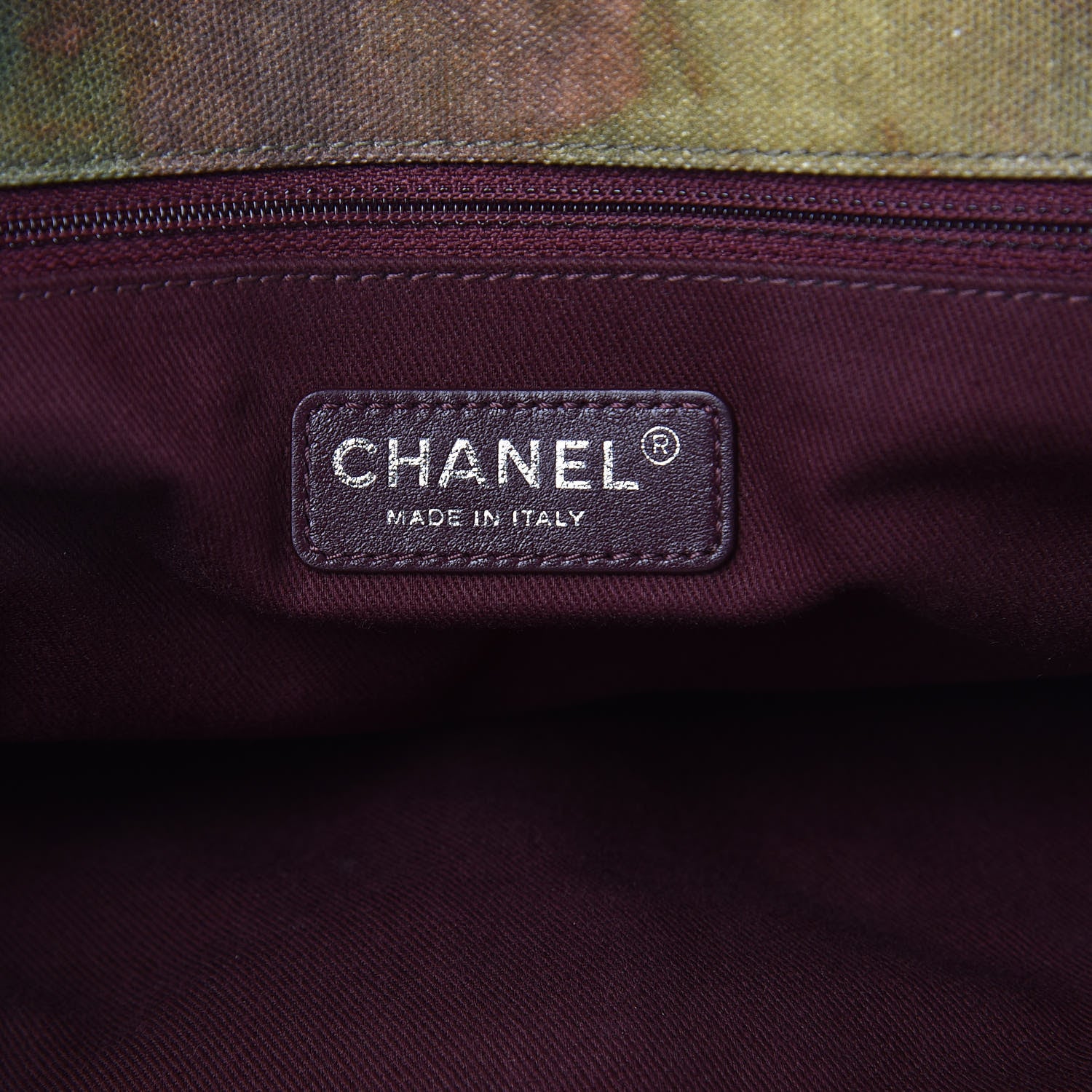 Chanel Washed Toile Large Graffiti On The Pavements Messenger Khaki Multicolor 6 of 10