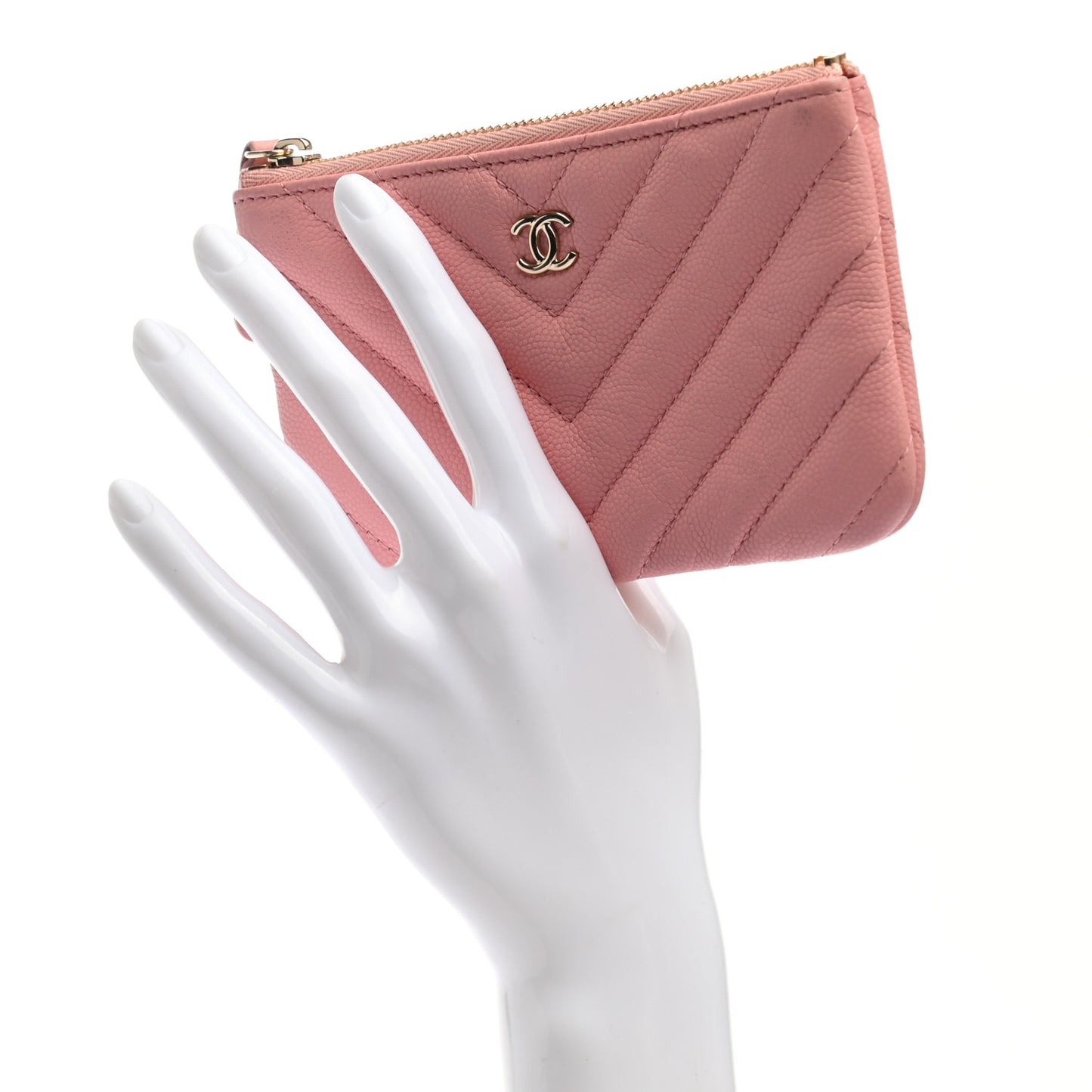 Flat Caviar Chevron Quilted Small Cosmetic Case Pink