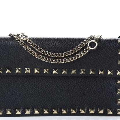 Valentino Garavani Pebbled Calfskin Rockstud Flap Wallet On Chain Black 9 of 10