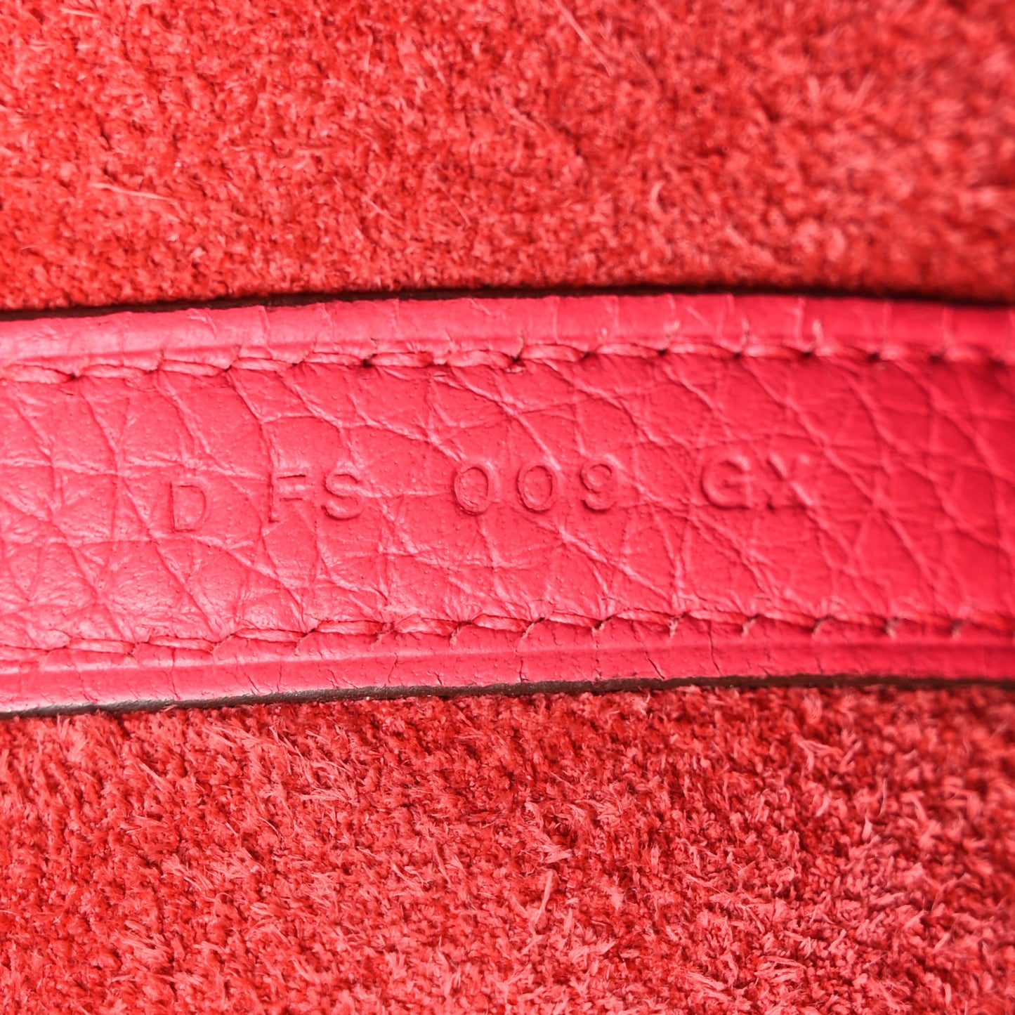 Taurillon Clemence Picotin Lock 22 MM Rose Extreme