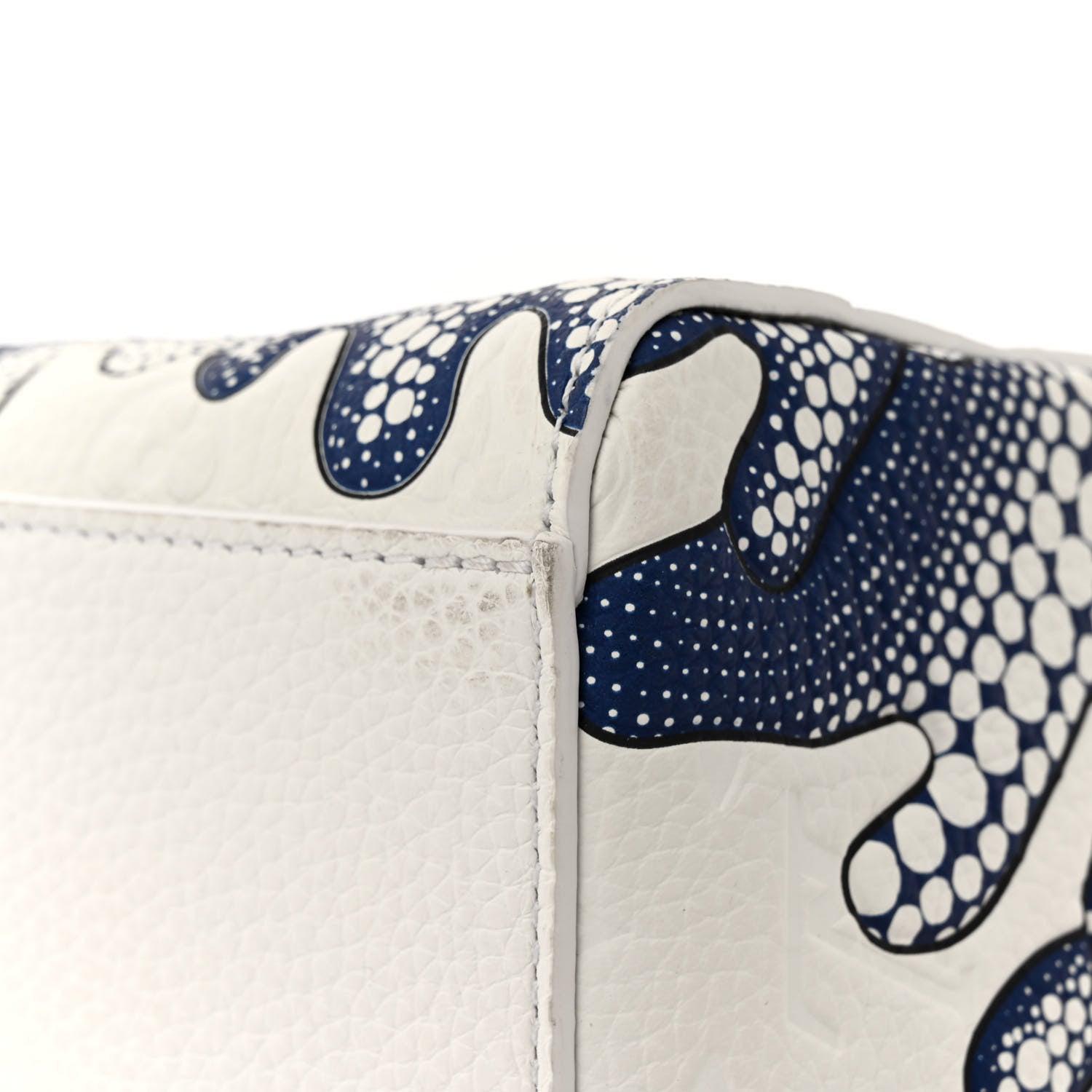 Louis Vuitton LV X YK Taurillon Sac Plat 24H White 9 of 13