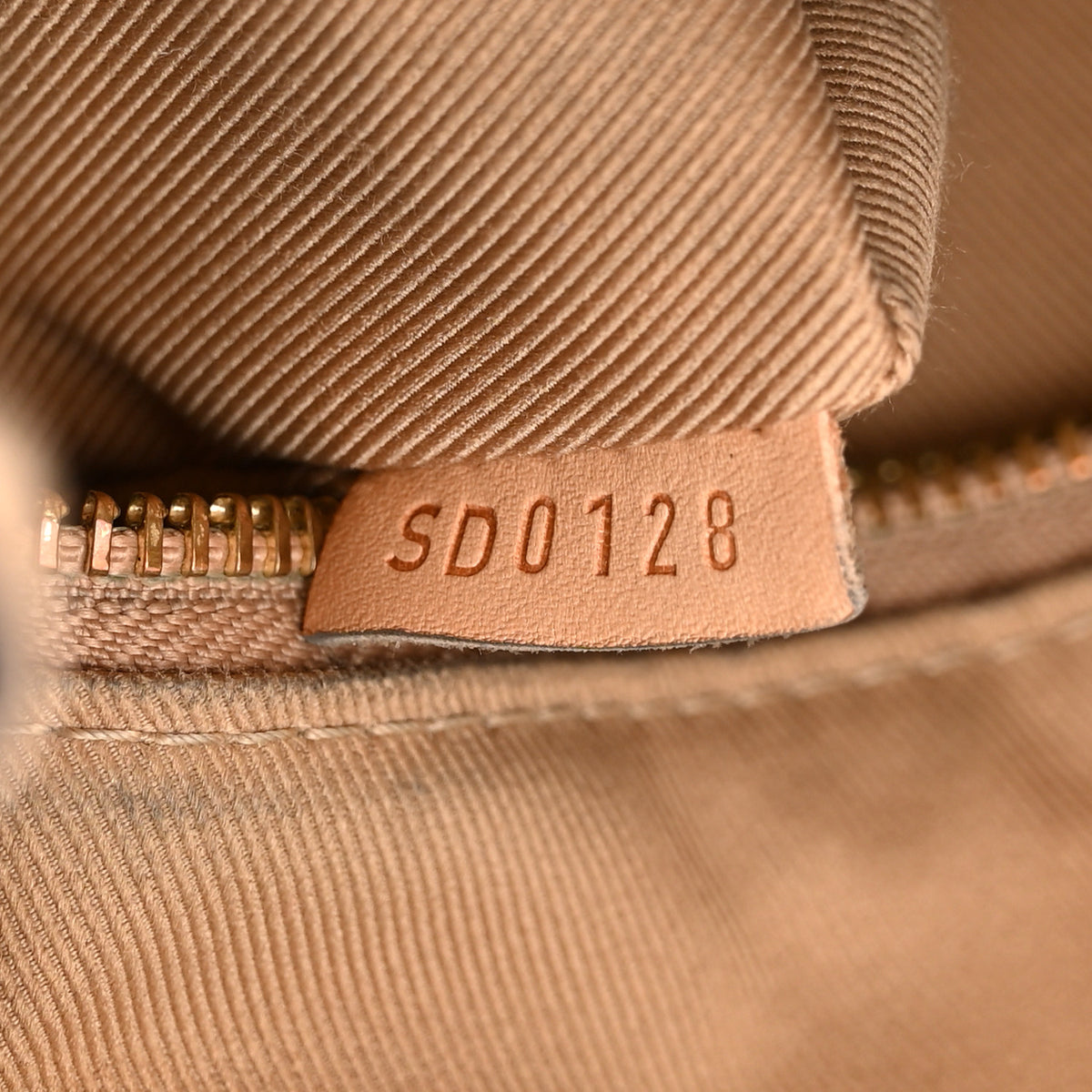 Louis Vuitton Monogram Graceful PM 7 of 15