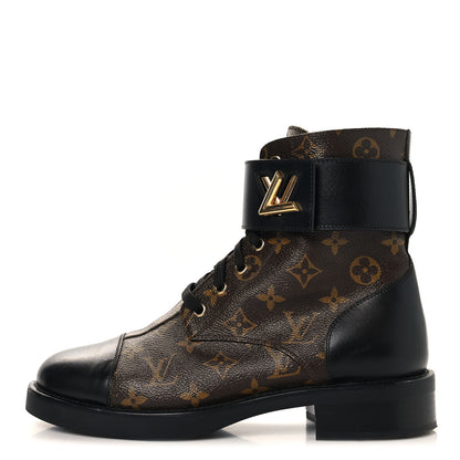 Louis Vuitton Calfskin Monogram Wonderland Flat Ranger Boots 40.5 Black 1 of 9