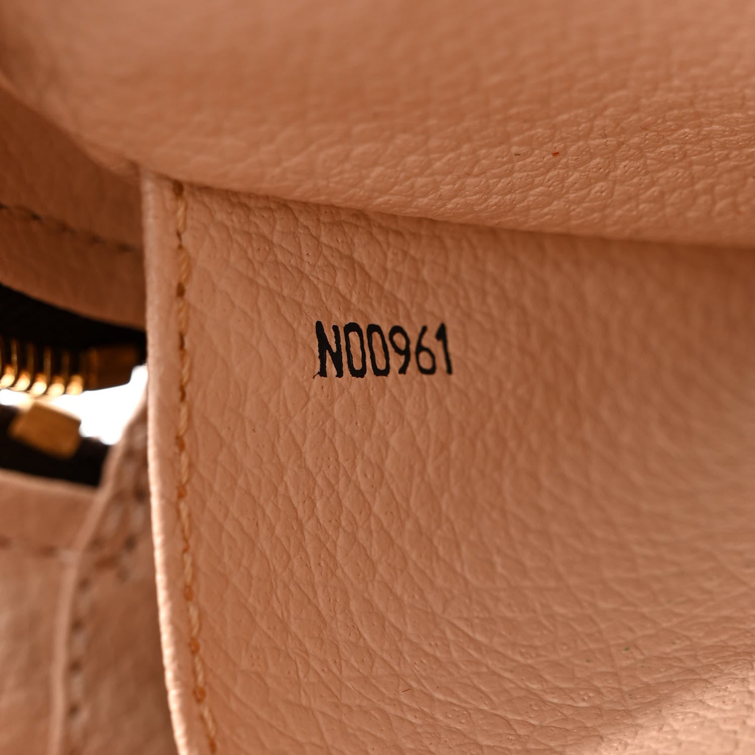 Louis Vuitton Monogram Trousse Toilette 28 6 of 9