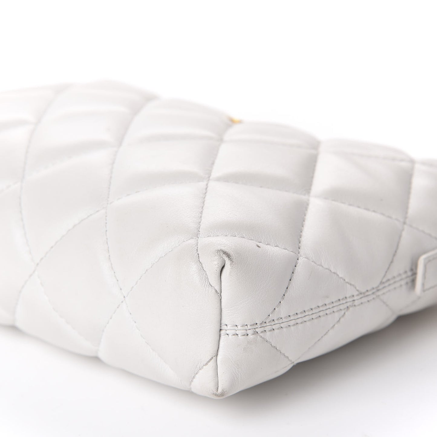 Nappa Calfskin Quilted Touch B Camera Shoulder Bag White
