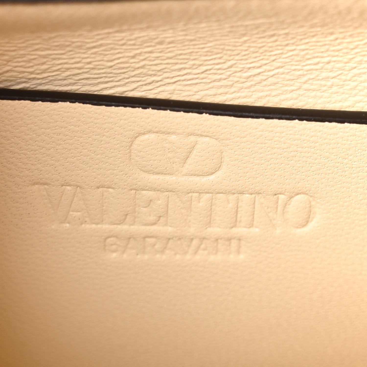 Valentino Garavani Shiny Calfskin Vain Shoulder Bag Butter 6 of 10