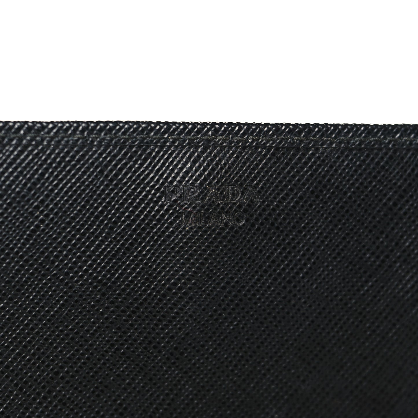 Saffiano Metal Oro Chain Wallet Black