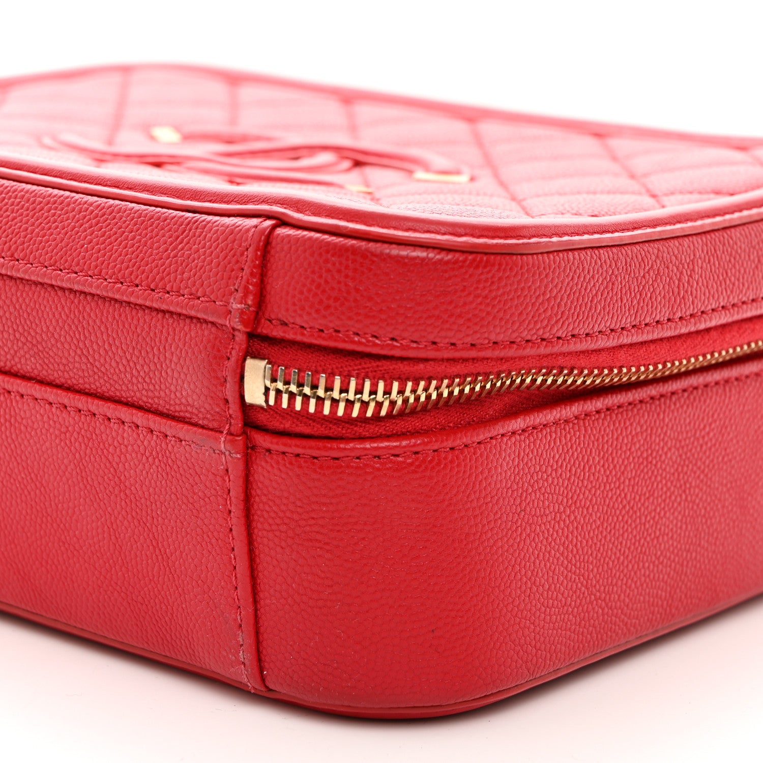 Chanel Caviar Quilted Medium CC Filigree Vanity Case Red 10 of 10
