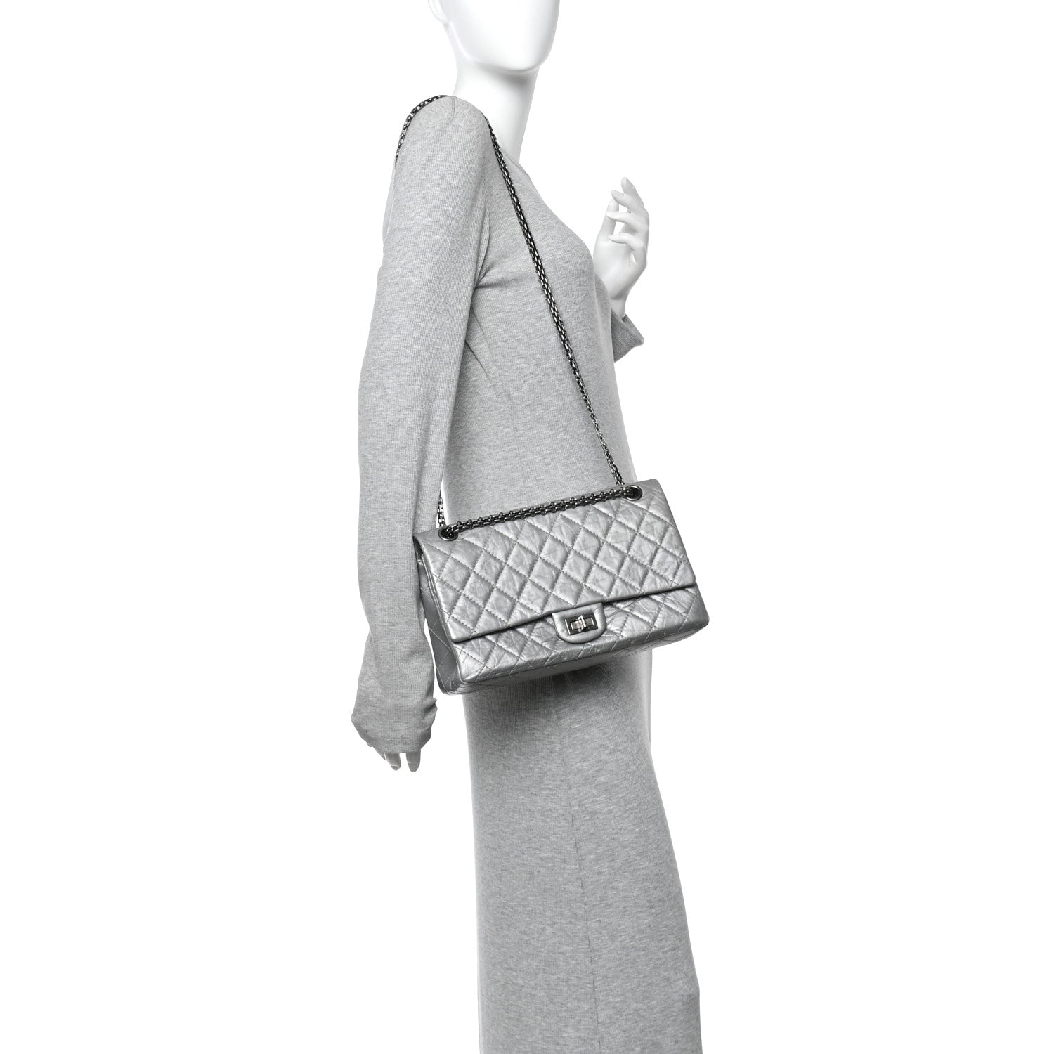 Chanel Metallic Aged Calfskin Quilted 2.55 Reissue 226 Flap Silver 2 of 13