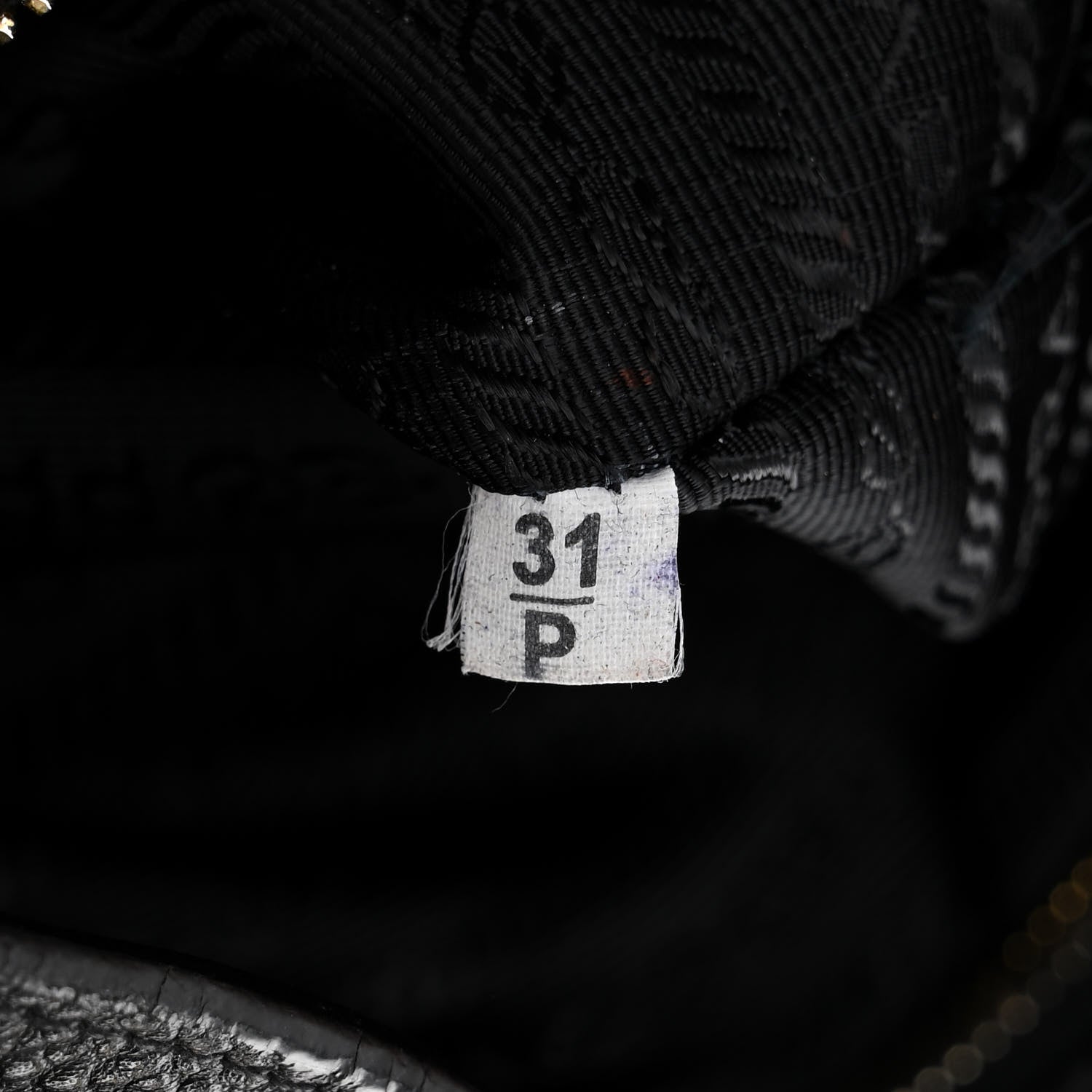 Prada Vitello Daino Tote Daino Tote Black 7 of 10