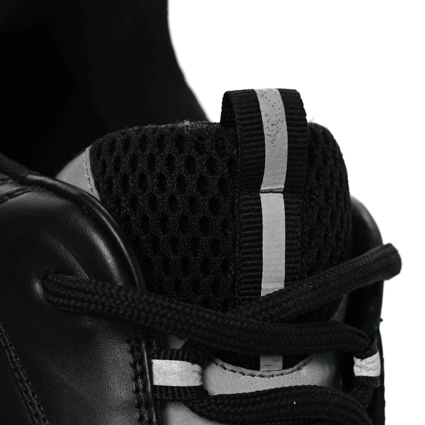 Technical Mesh Calfskin Mens B22 Sneakers 46 Black