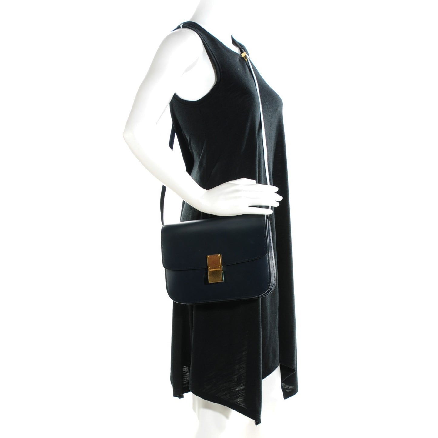 Box Calfskin Medium Classic Box Flap Bag Navy