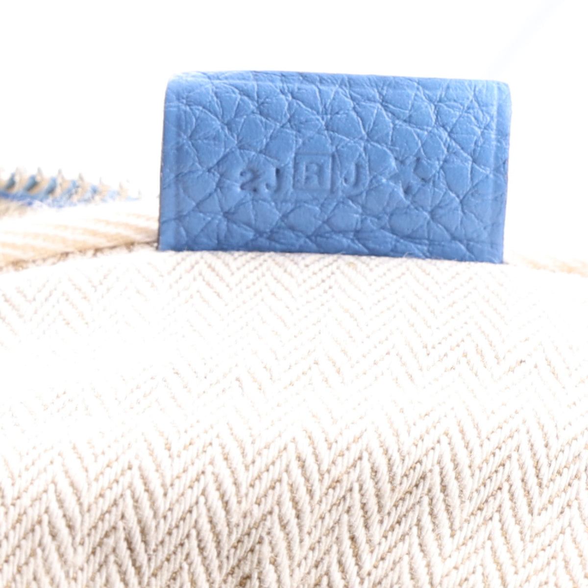 Taurillon Clemence Victoria II 35 Bleu Paradis