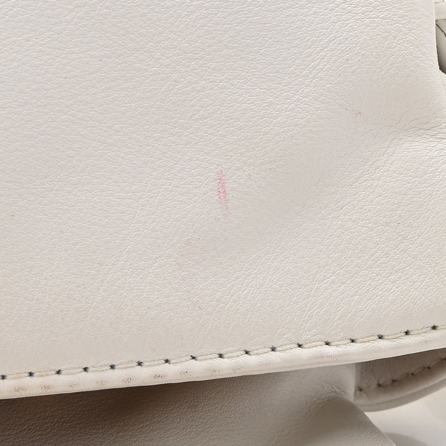 Lambskin Rodeo Drive Flap White