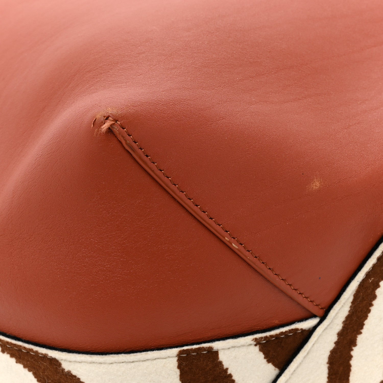 Celine Smooth Calfskin Felt Zebra Printed Oversized Twisted Cabas Chalk Brick 11 of 14