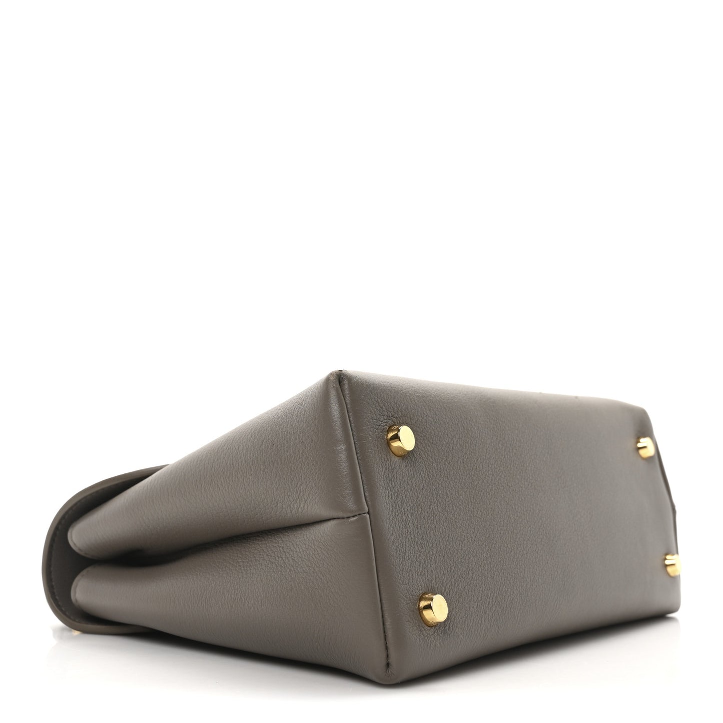 Supple Calfskin Medium Nino Pebble