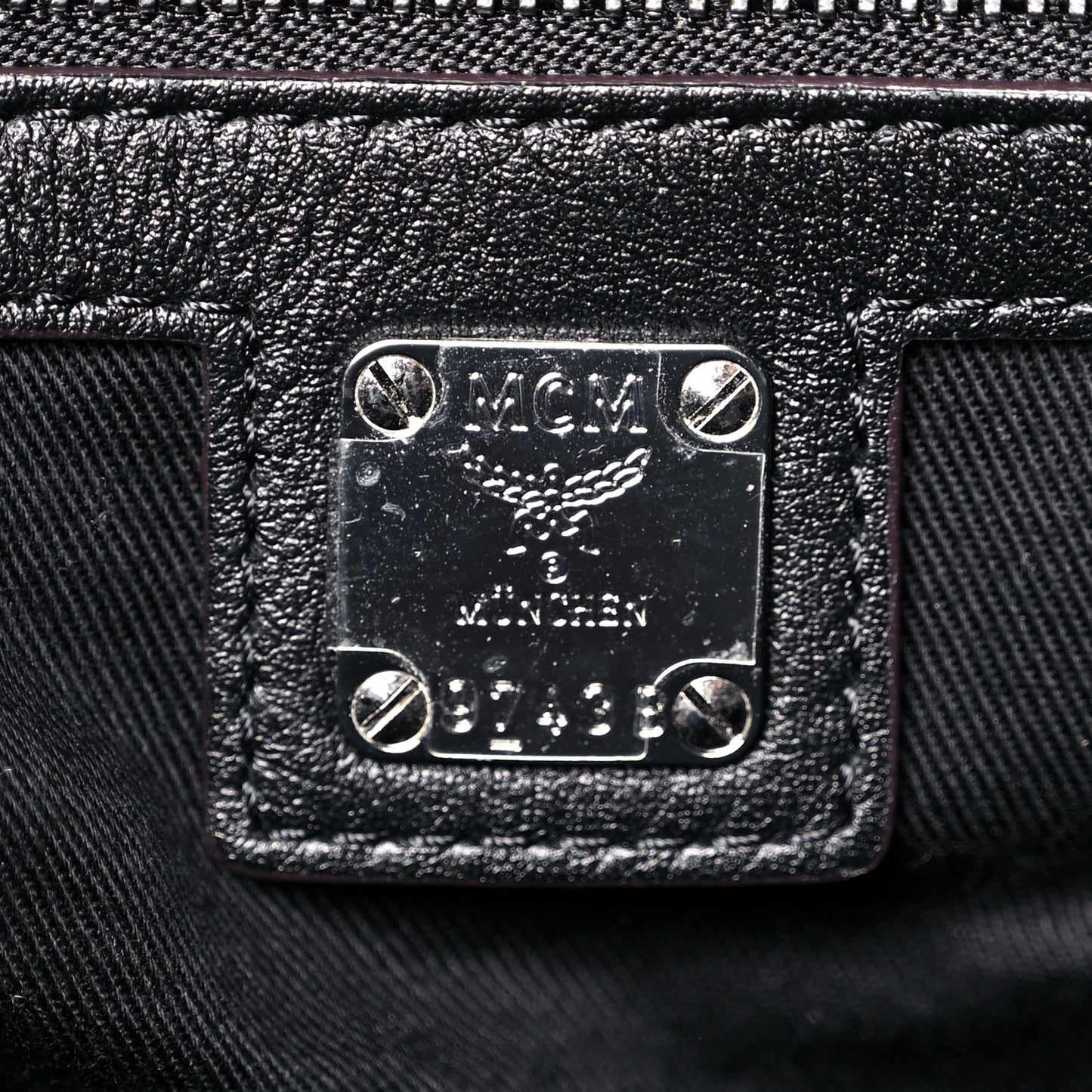 Calfskin Ottomar Large Klara Hobo Black