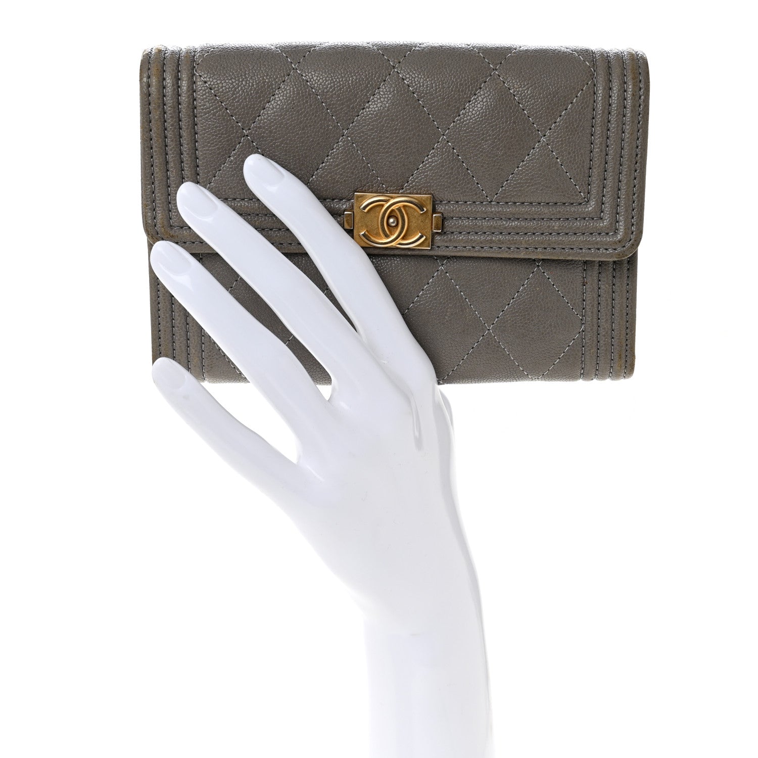 Chanel Caviar Quilted Medium Boy Flap Wallet Grey 2 of 11