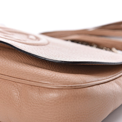 Gucci Pebbled Calfskin Medium Soho Flap Crossbody Camelia 11 of 20
