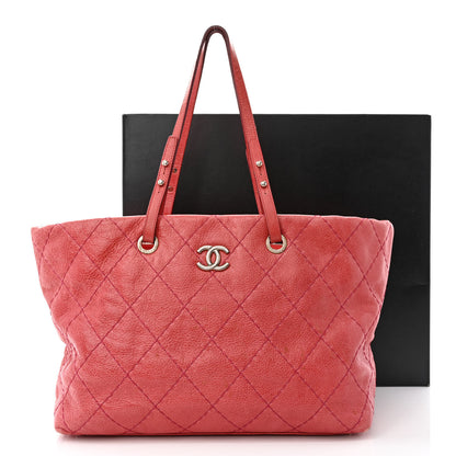 Chanel Glazed Calfskin Large On The Road Tote Red 14 of 14