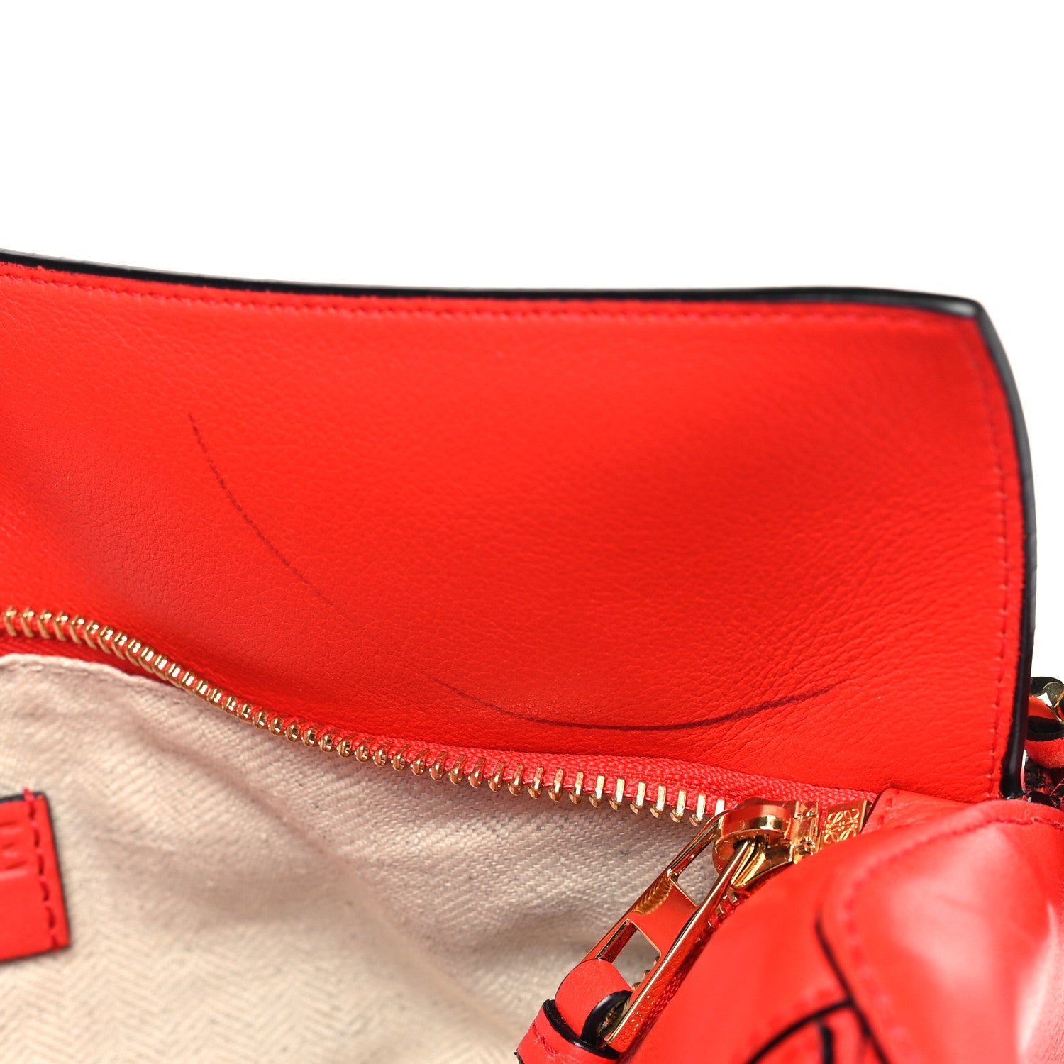 Loewe Calfskin Medium Puzzle Bag Scarlet 10 of 12