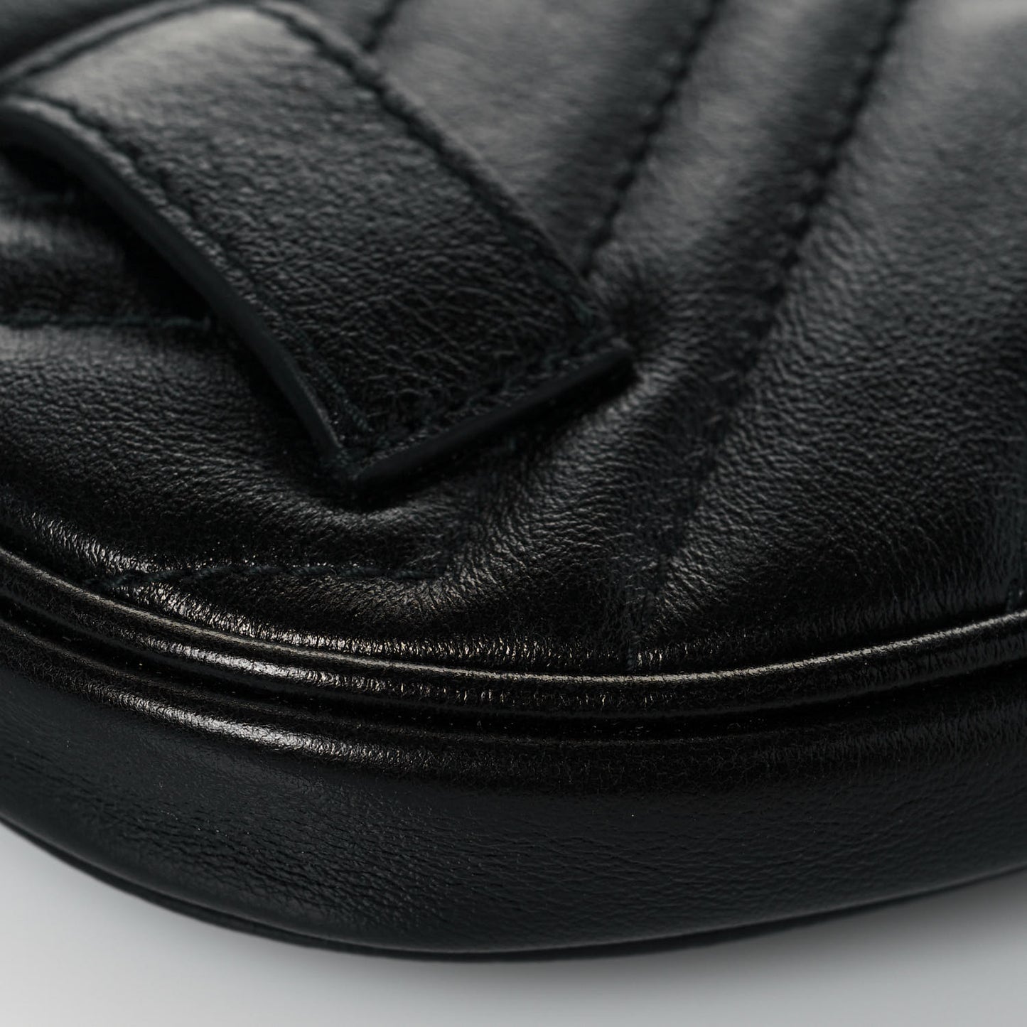 Calfskin Matelasse GG Marmont 2.0 Multi Belt Bag 85 34 Black