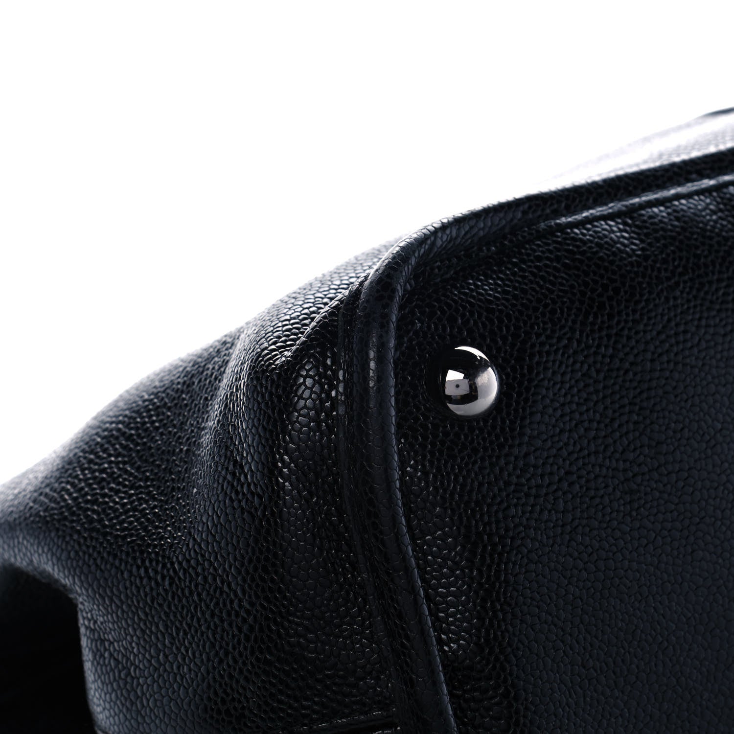 Chanel Caviar Natural Beauty Black 9 of 11