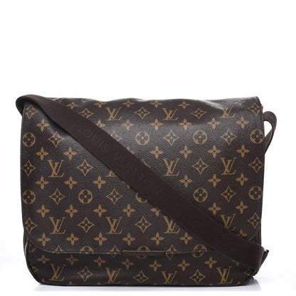 Louis Vuitton Monogram Beaubourg MM Messenger Bag 1 of 7