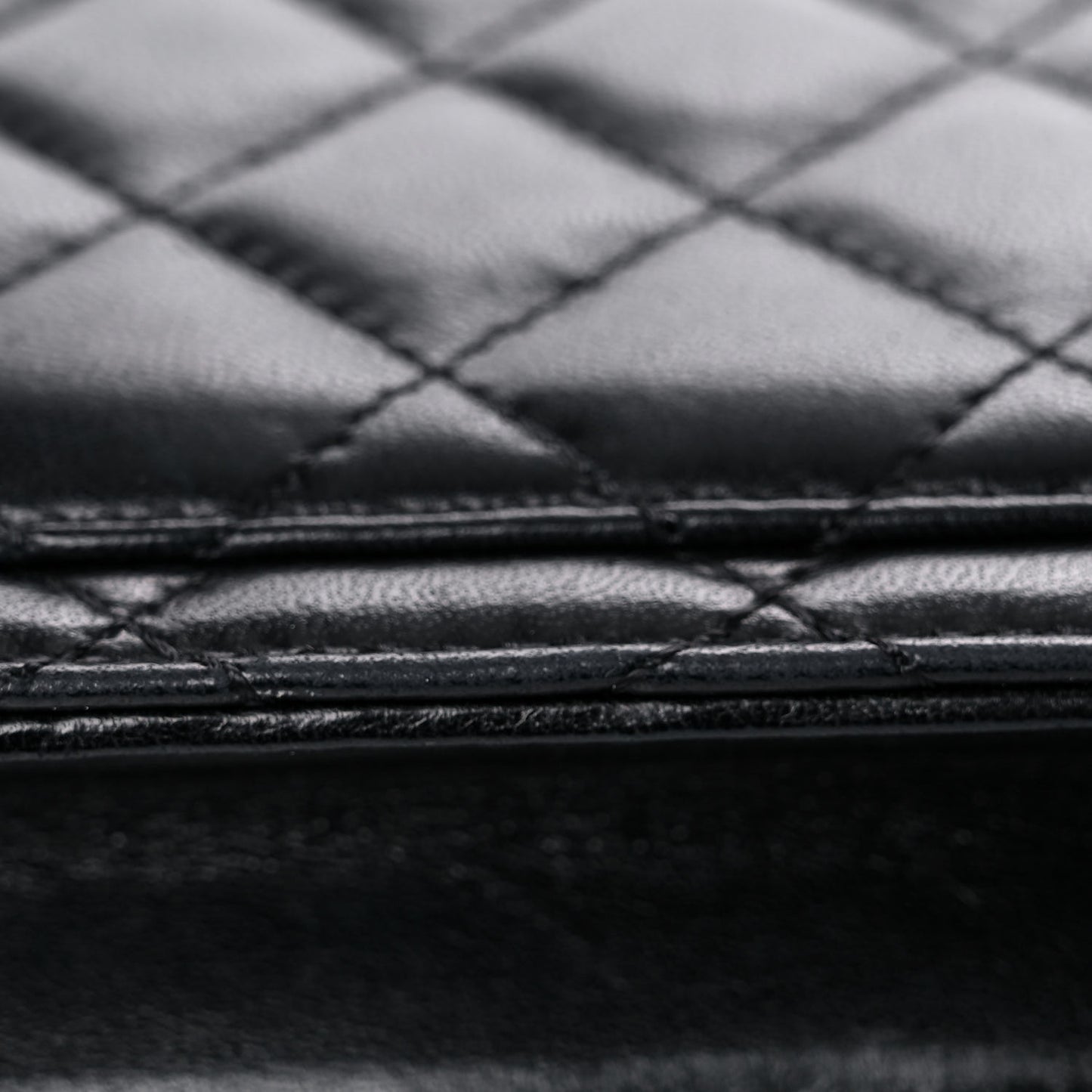 Lambskin Quilted Medium Crossing Times Flap Black